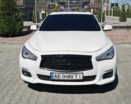 Білий Інфініті Q50, об'ємом двигуна 0 л та пробігом 245 тис. км за 12900 $, фото 8 на Automoto.ua