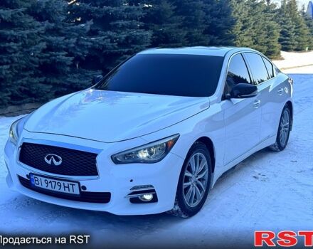 Білий Інфініті Q50, об'ємом двигуна 3.7 л та пробігом 190 тис. км за 15999 $, фото 2 на Automoto.ua
