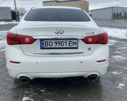 Белый Инфинити Q50, объемом двигателя 2.14 л и пробегом 259 тыс. км за 14000 $, фото 6 на Automoto.ua
