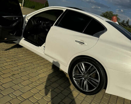 Білий Інфініті Q50, об'ємом двигуна 2.2 л та пробігом 148 тис. км за 16700 $, фото 10 на Automoto.ua