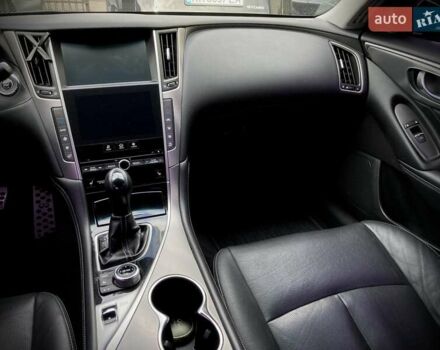 Білий Інфініті Q50, об'ємом двигуна 2.2 л та пробігом 198 тис. км за 13200 $, фото 14 на Automoto.ua