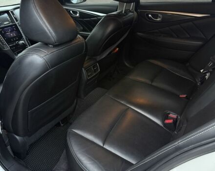 Білий Інфініті Q50, об'ємом двигуна 2.2 л та пробігом 250 тис. км за 12600 $, фото 9 на Automoto.ua