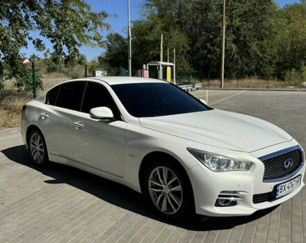 Белый Инфинити Q50, объемом двигателя 2.14 л и пробегом 250 тыс. км за 14500 $, фото 9 на Automoto.ua