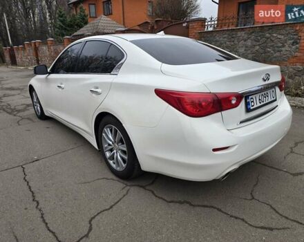 Белый Инфинити Q50, объемом двигателя 3.7 л и пробегом 124 тыс. км за 15500 $, фото 20 на Automoto.ua