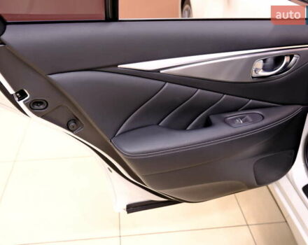 Белый Инфинити Q50, объемом двигателя 2.2 л и пробегом 150 тыс. км за 13900 $, фото 34 на Automoto.ua