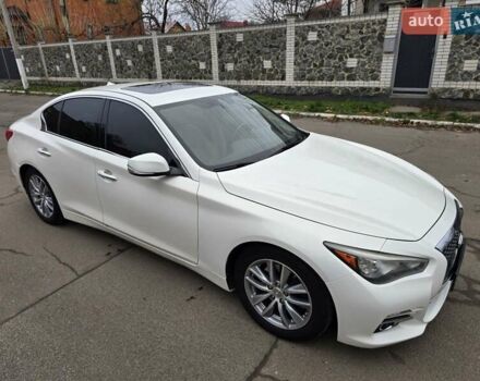 Белый Инфинити Q50, объемом двигателя 3.7 л и пробегом 124 тыс. км за 15500 $, фото 33 на Automoto.ua