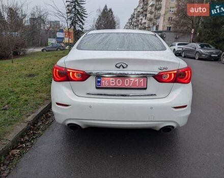 Белый Инфинити Q50, объемом двигателя 2.14 л и пробегом 190 тыс. км за 13300 $, фото 3 на Automoto.ua