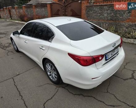 Белый Инфинити Q50, объемом двигателя 3.7 л и пробегом 124 тыс. км за 15500 $, фото 21 на Automoto.ua
