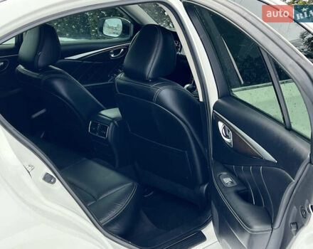 Білий Інфініті Q50, об'ємом двигуна 2.14 л та пробігом 140 тис. км за 14800 $, фото 24 на Automoto.ua