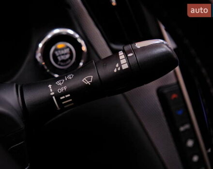 Белый Инфинити Q50, объемом двигателя 2.2 л и пробегом 150 тыс. км за 13900 $, фото 21 на Automoto.ua