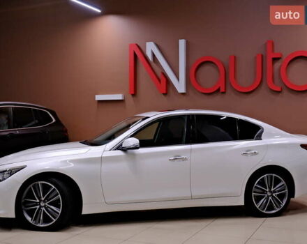 Белый Инфинити Q50, объемом двигателя 2.2 л и пробегом 150 тыс. км за 13900 $, фото 11 на Automoto.ua