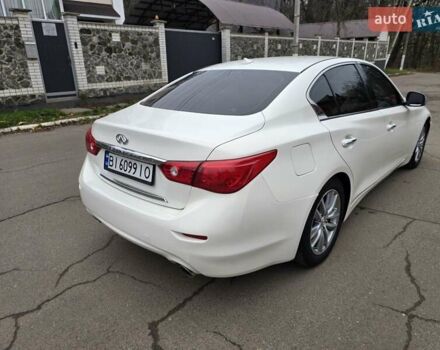 Белый Инфинити Q50, объемом двигателя 3.7 л и пробегом 124 тыс. км за 15500 $, фото 27 на Automoto.ua