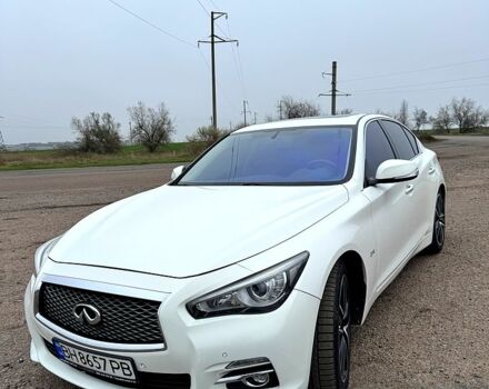 Белый Инфинити Q50, объемом двигателя 2.1 л и пробегом 220 тыс. км за 12999 $, фото 1 на Automoto.ua