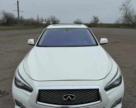 Білий Інфініті Q50, об'ємом двигуна 2.14 л та пробігом 225 тис. км за 13333 $, фото 2 на Automoto.ua