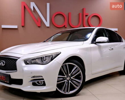 Белый Инфинити Q50, объемом двигателя 2.2 л и пробегом 150 тыс. км за 13900 $, фото 9 на Automoto.ua