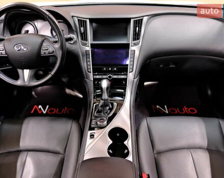 Белый Инфинити Q50, объемом двигателя 2.2 л и пробегом 150 тыс. км за 13900 $, фото 46 на Automoto.ua