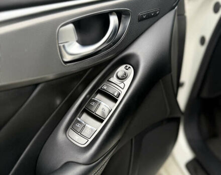 Білий Інфініті Q50, об'ємом двигуна 2.14 л та пробігом 187 тис. км за 15499 $, фото 22 на Automoto.ua