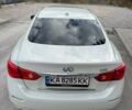 Белый Инфинити Q50, объемом двигателя 3 л и пробегом 123 тыс. км за 15900 $, фото 3 на Automoto.ua