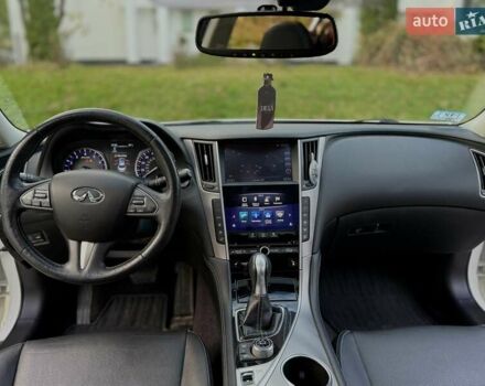 Белый Инфинити Q50, объемом двигателя 1.99 л и пробегом 119 тыс. км за 13333 $, фото 36 на Automoto.ua