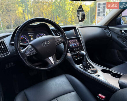 Білий Інфініті Q50, об'ємом двигуна 1.99 л та пробігом 158 тис. км за 11499 $, фото 8 на Automoto.ua