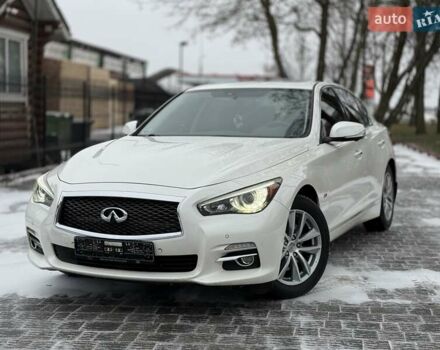 Белый Инфинити Q50, объемом двигателя 1.99 л и пробегом 122 тыс. км за 12888 $, фото 5 на Automoto.ua