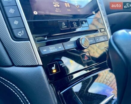 Білий Інфініті Q50, об'ємом двигуна 2.14 л та пробігом 69 тис. км за 17300 $, фото 31 на Automoto.ua