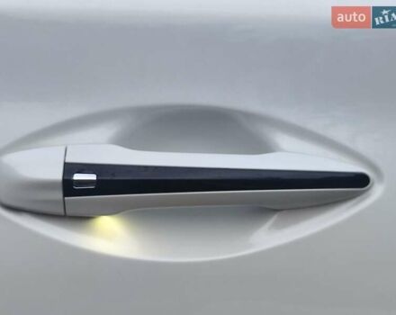 Білий Інфініті Q50, об'ємом двигуна 3 л та пробігом 142 тис. км за 13800 $, фото 33 на Automoto.ua
