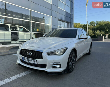 Белый Инфинити Q50, объемом двигателя 2.14 л и пробегом 63 тыс. км за 18200 $, фото 3 на Automoto.ua