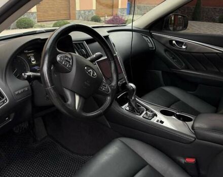 Белый Инфинити Q50, объемом двигателя 3 л и пробегом 109 тыс. км за 15800 $, фото 13 на Automoto.ua