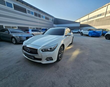 Білий Інфініті Q50, об'ємом двигуна 2.2 л та пробігом 214 тис. км за 12900 $, фото 1 на Automoto.ua