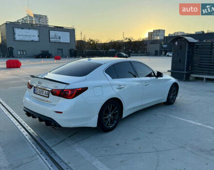 Белый Инфинити Q50, объемом двигателя 3 л и пробегом 79 тыс. км за 15500 $, фото 6 на Automoto.ua