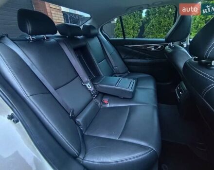Білий Інфініті Q50, об'ємом двигуна 3 л та пробігом 142 тис. км за 13800 $, фото 27 на Automoto.ua