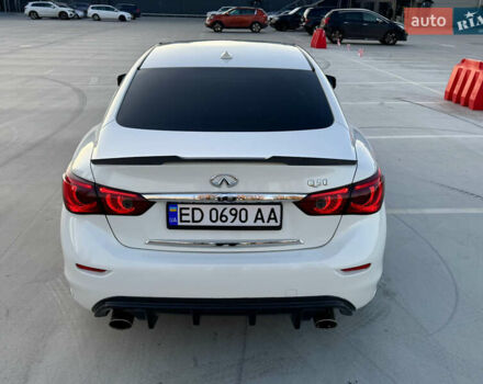 Белый Инфинити Q50, объемом двигателя 3 л и пробегом 79 тыс. км за 15500 $, фото 2 на Automoto.ua