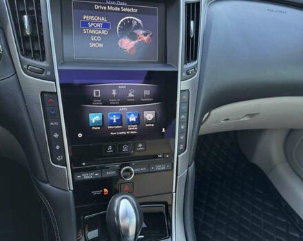 Белый Инфинити Q50, объемом двигателя 3 л и пробегом 79 тыс. км за 15500 $, фото 25 на Automoto.ua