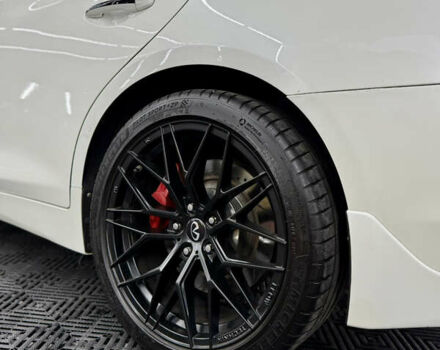 Белый Инфинити Q50, объемом двигателя 3 л и пробегом 120 тыс. км за 13900 $, фото 6 на Automoto.ua