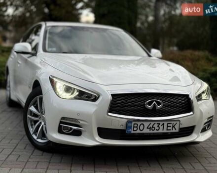 Белый Инфинити Q50, объемом двигателя 1.99 л и пробегом 119 тыс. км за 13333 $, фото 5 на Automoto.ua