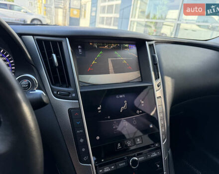 Белый Инфинити Q50, объемом двигателя 2.14 л и пробегом 63 тыс. км за 18200 $, фото 22 на Automoto.ua