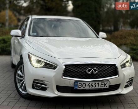 Белый Инфинити Q50, объемом двигателя 1.99 л и пробегом 119 тыс. км за 13333 $, фото 8 на Automoto.ua