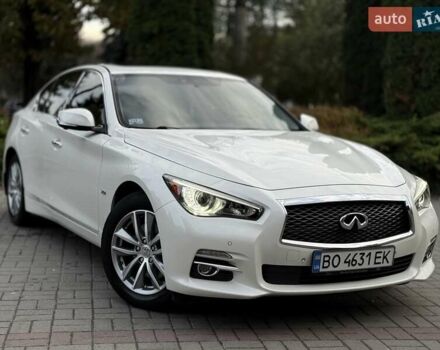 Белый Инфинити Q50, объемом двигателя 1.99 л и пробегом 119 тыс. км за 13333 $, фото 7 на Automoto.ua