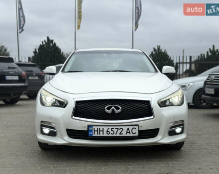 Білий Інфініті Q50, об'ємом двигуна 2.14 л та пробігом 187 тис. км за 15499 $, фото 2 на Automoto.ua