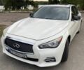 Белый Инфинити Q50, объемом двигателя 3 л и пробегом 189 тыс. км за 10000 $, фото 1 на Automoto.ua