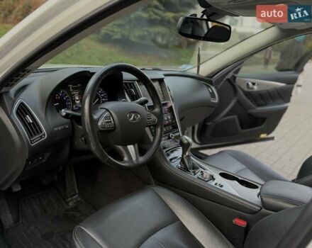 Белый Инфинити Q50, объемом двигателя 1.99 л и пробегом 119 тыс. км за 13333 $, фото 27 на Automoto.ua