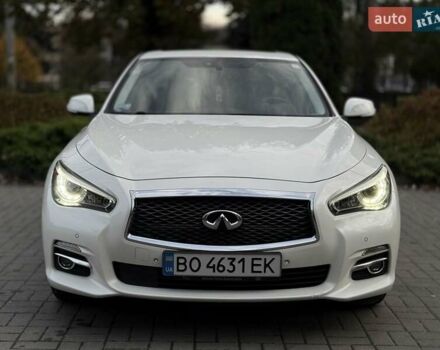 Белый Инфинити Q50, объемом двигателя 1.99 л и пробегом 119 тыс. км за 13333 $, фото 11 на Automoto.ua