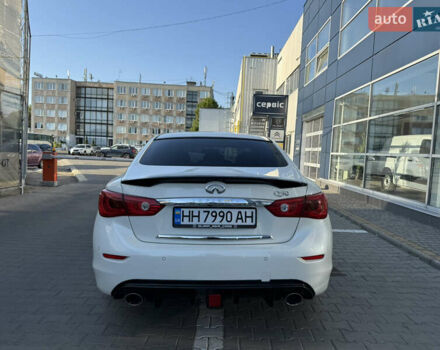 Белый Инфинити Q50, объемом двигателя 2.14 л и пробегом 63 тыс. км за 18200 $, фото 5 на Automoto.ua