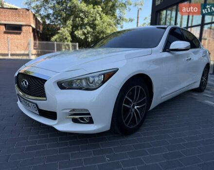 Белый Инфинити Q50, объемом двигателя 3 л и пробегом 136 тыс. км за 16000 $, фото 11 на Automoto.ua