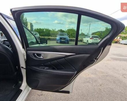 Белый Инфинити Q50, объемом двигателя 3 л и пробегом 71 тыс. км за 19700 $, фото 31 на Automoto.ua