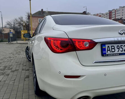 Белый Инфинити Q50, объемом двигателя 2.14 л и пробегом 122 тыс. км за 17300 $, фото 13 на Automoto.ua