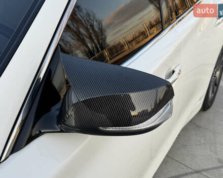 Белый Инфинити Q50, объемом двигателя 3 л и пробегом 79 тыс. км за 15500 $, фото 19 на Automoto.ua