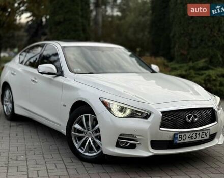 Белый Инфинити Q50, объемом двигателя 1.99 л и пробегом 119 тыс. км за 13333 $, фото 6 на Automoto.ua