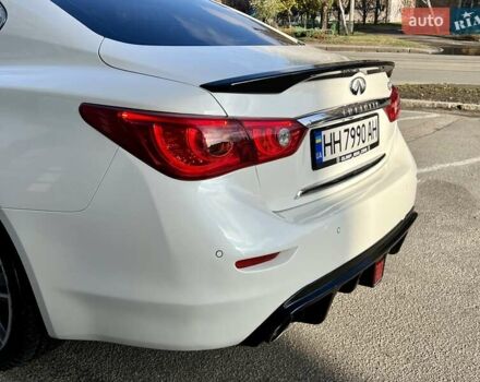 Білий Інфініті Q50, об'ємом двигуна 2.14 л та пробігом 69 тис. км за 17300 $, фото 8 на Automoto.ua